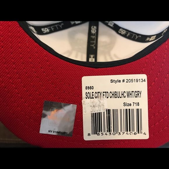 New Era Chicago Bulls Fitted Hat - Picture 4 of 4